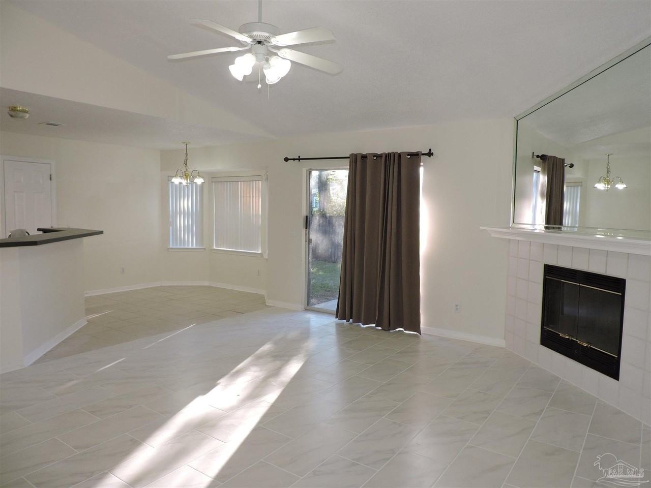 1913 Gulf Bay Ln - Photo 7 of 34