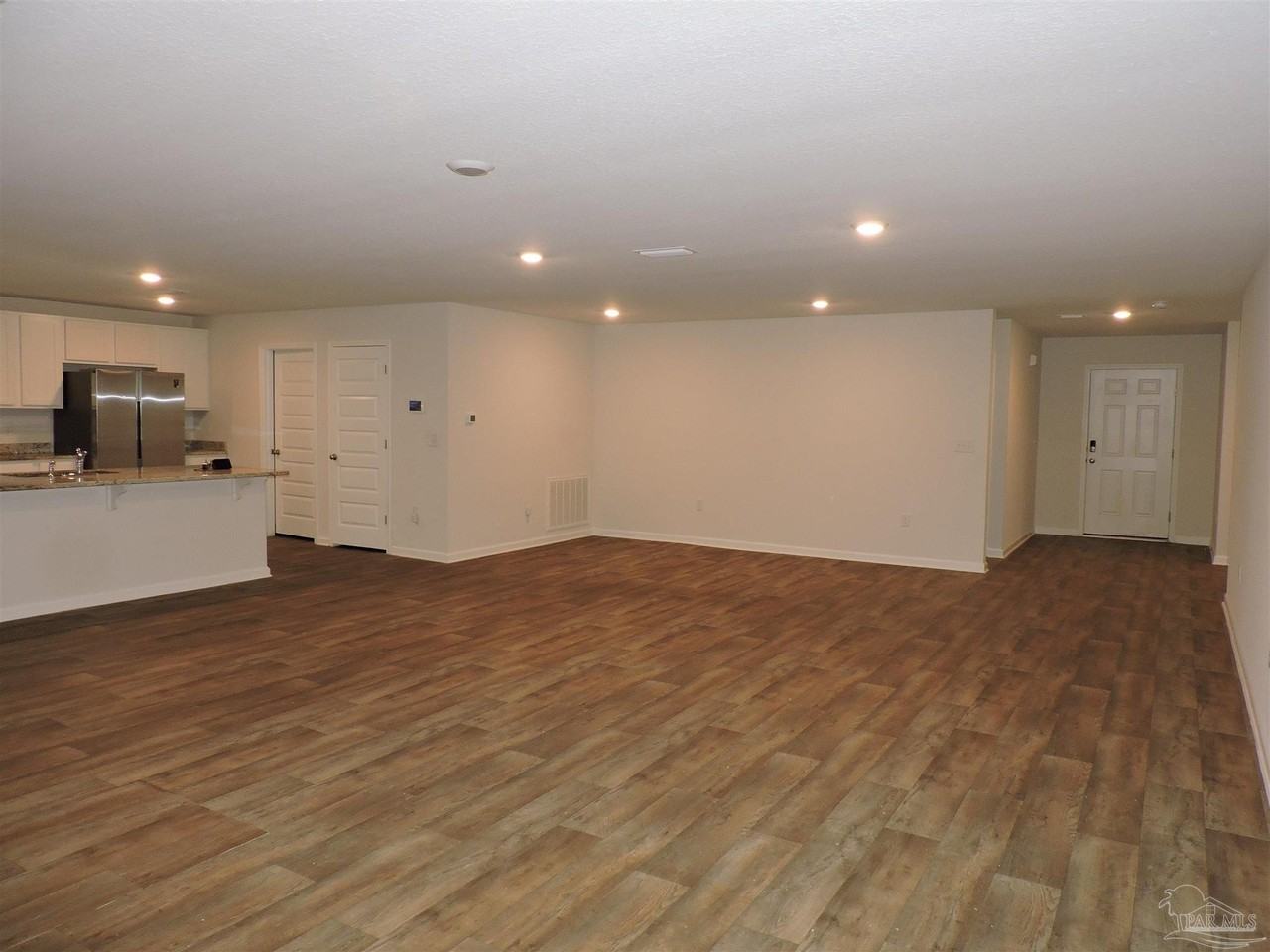 3902 James Stovall St - Photo 5 of 32