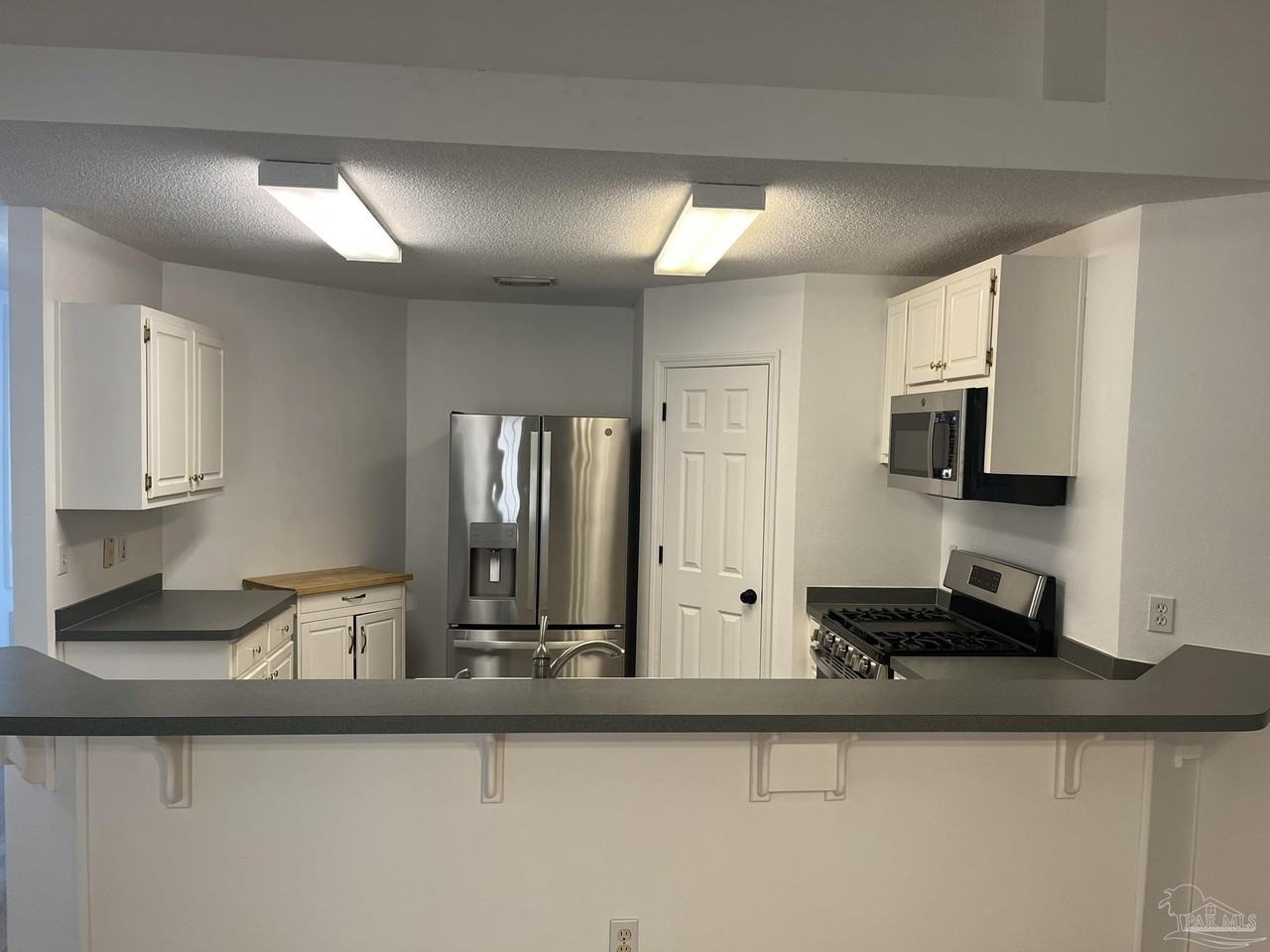 3154 Seafarers Way - Photo 5 of 20