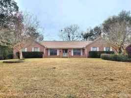 featured image of 9001 Woodrun Rd