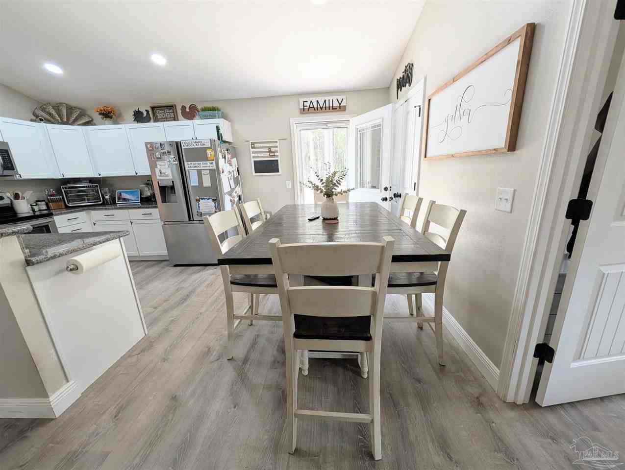 6837 Sagebrush Ln - Photo 7 of 26