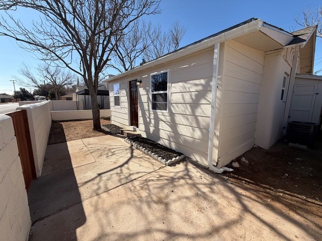 1900 W Tennessee Ave - Photo 7 of 40