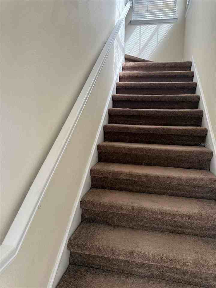 823 Oak Shadows Rd - Photo 6 of 12