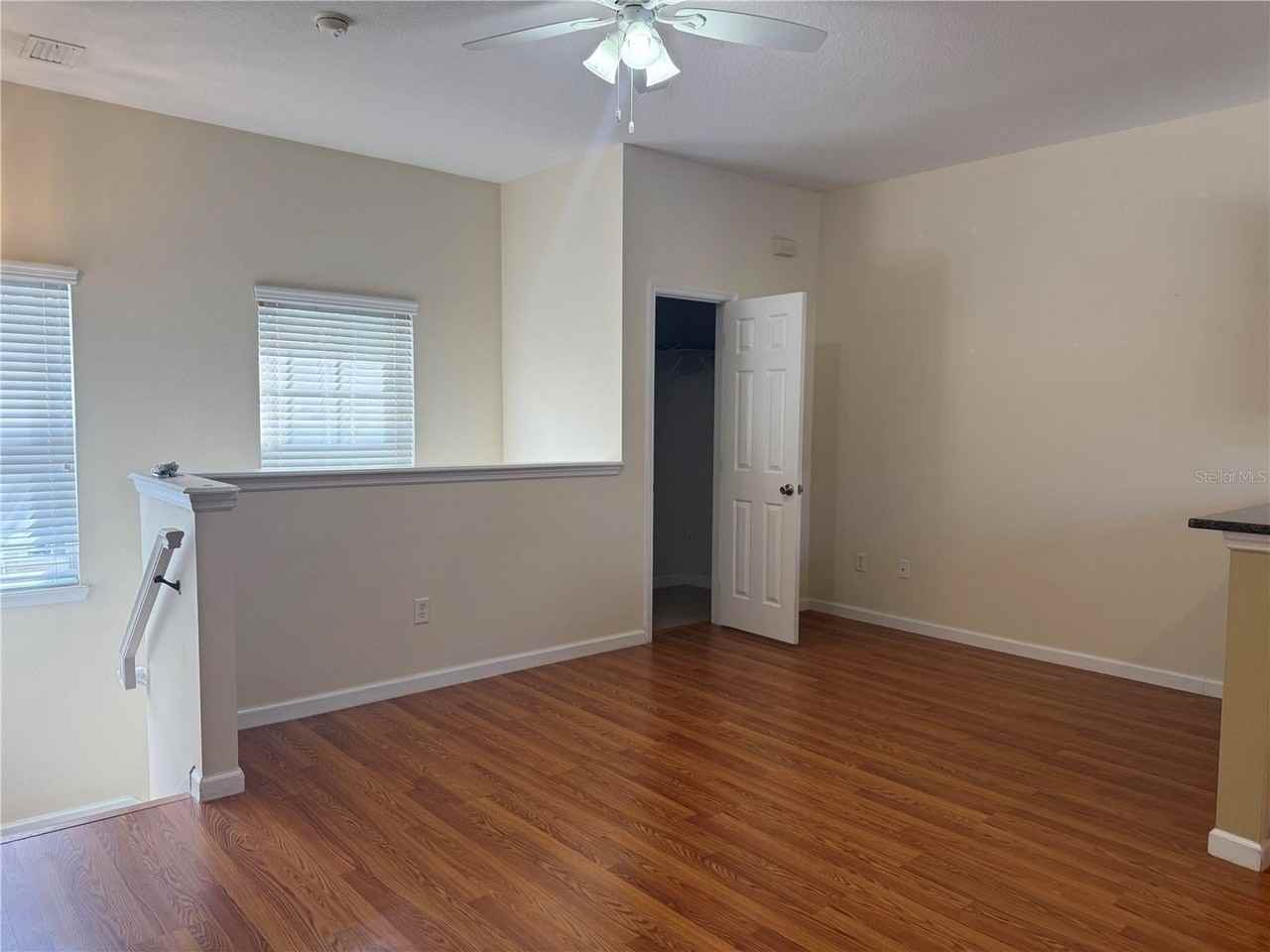 823 Oak Shadows Rd - Photo 7 of 12