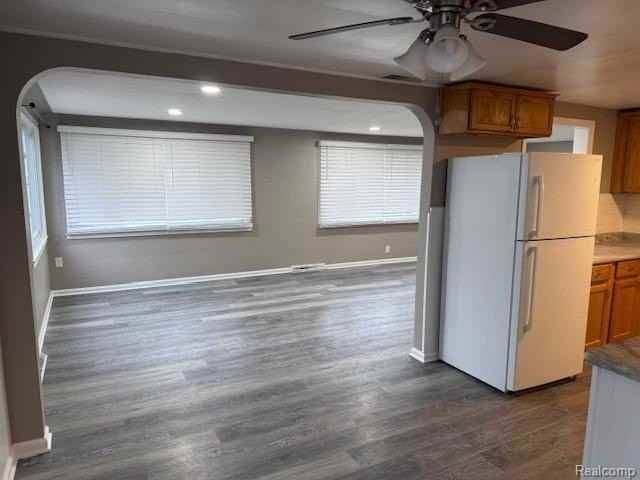 2434 N Long Lake Rd - Photo 4 of 16