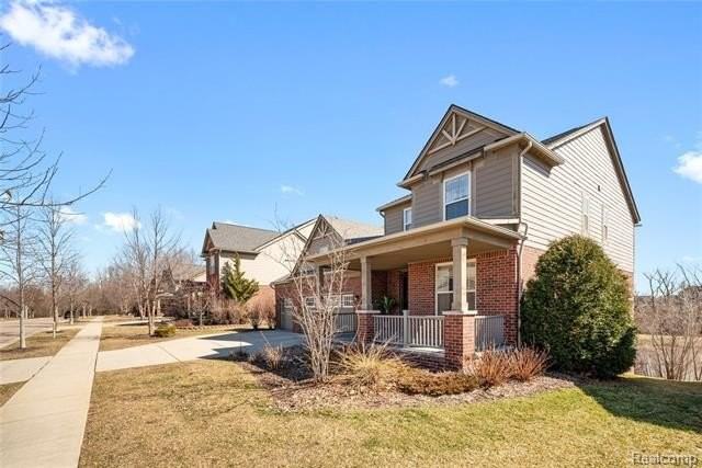 51026 Upland View St - Photo 2 of 36