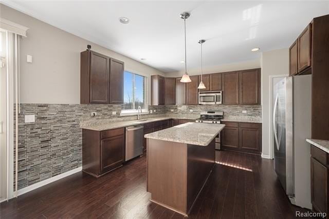 51026 Upland View St - Photo 6 of 36