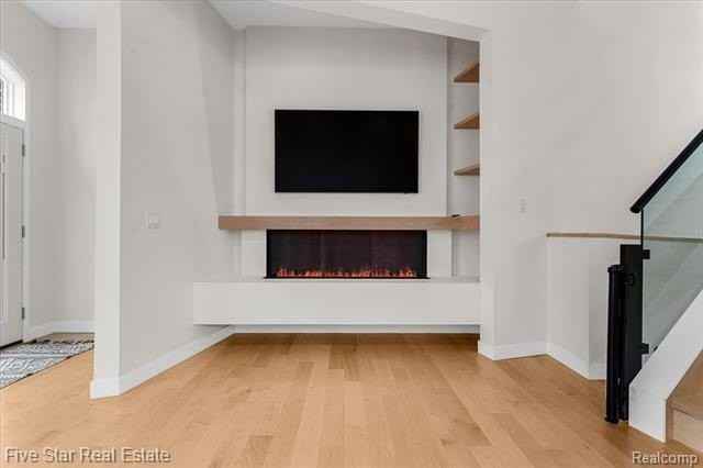 960 Davis Ave - Photo 6 of 44