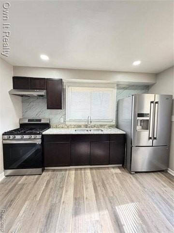 7324 Pierson St - Photo 7 of 13