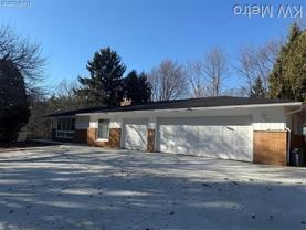 1440 W Square Lake Rd - Photo 1 of 1