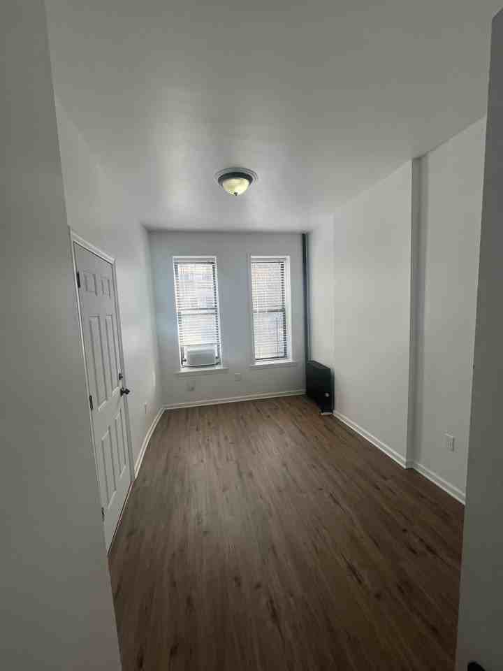 313 Stockholm St Apt 1 - Photo 7 of 15