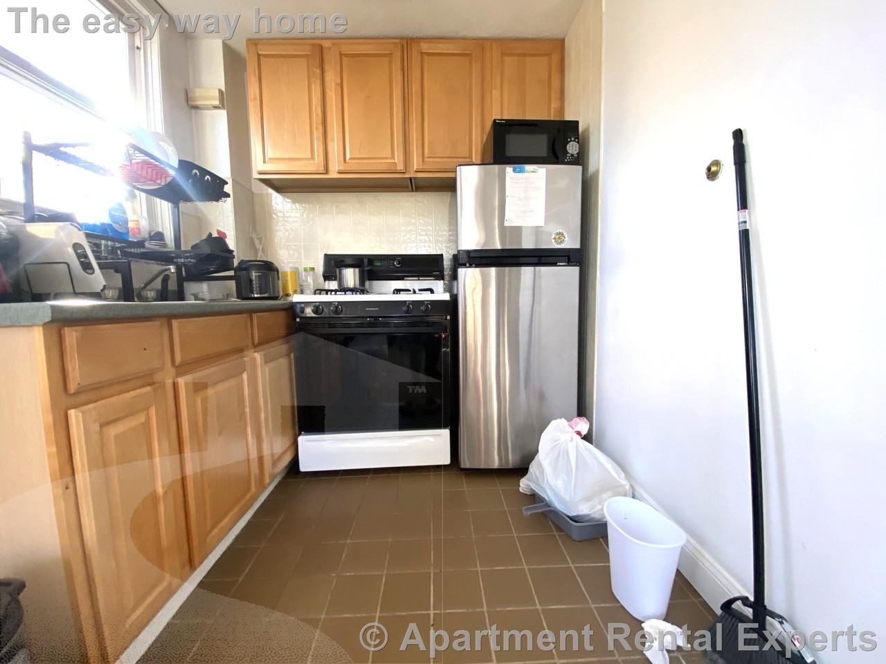 521 Cambridge St #2 - Photo 3 of 7