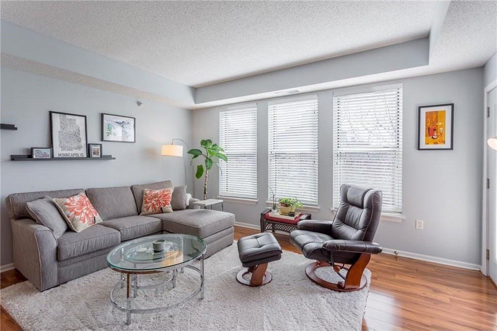 545 N 1st St #403 - Photo 6 of 39