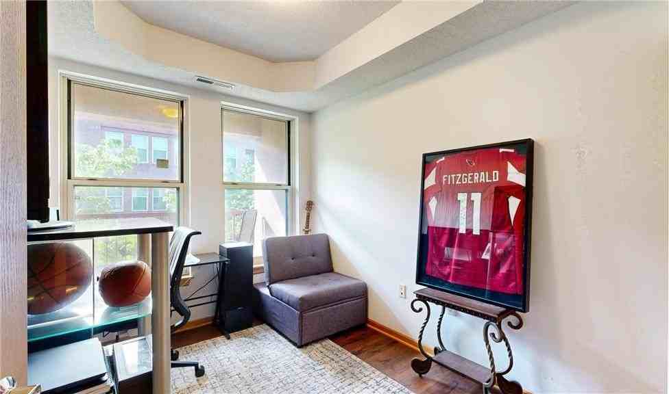 560 N 2nd St #300 - Photo 7 of 12