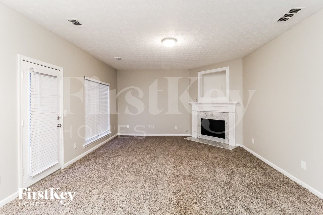 4237 Bucknell Pl - Photo 2 of 16