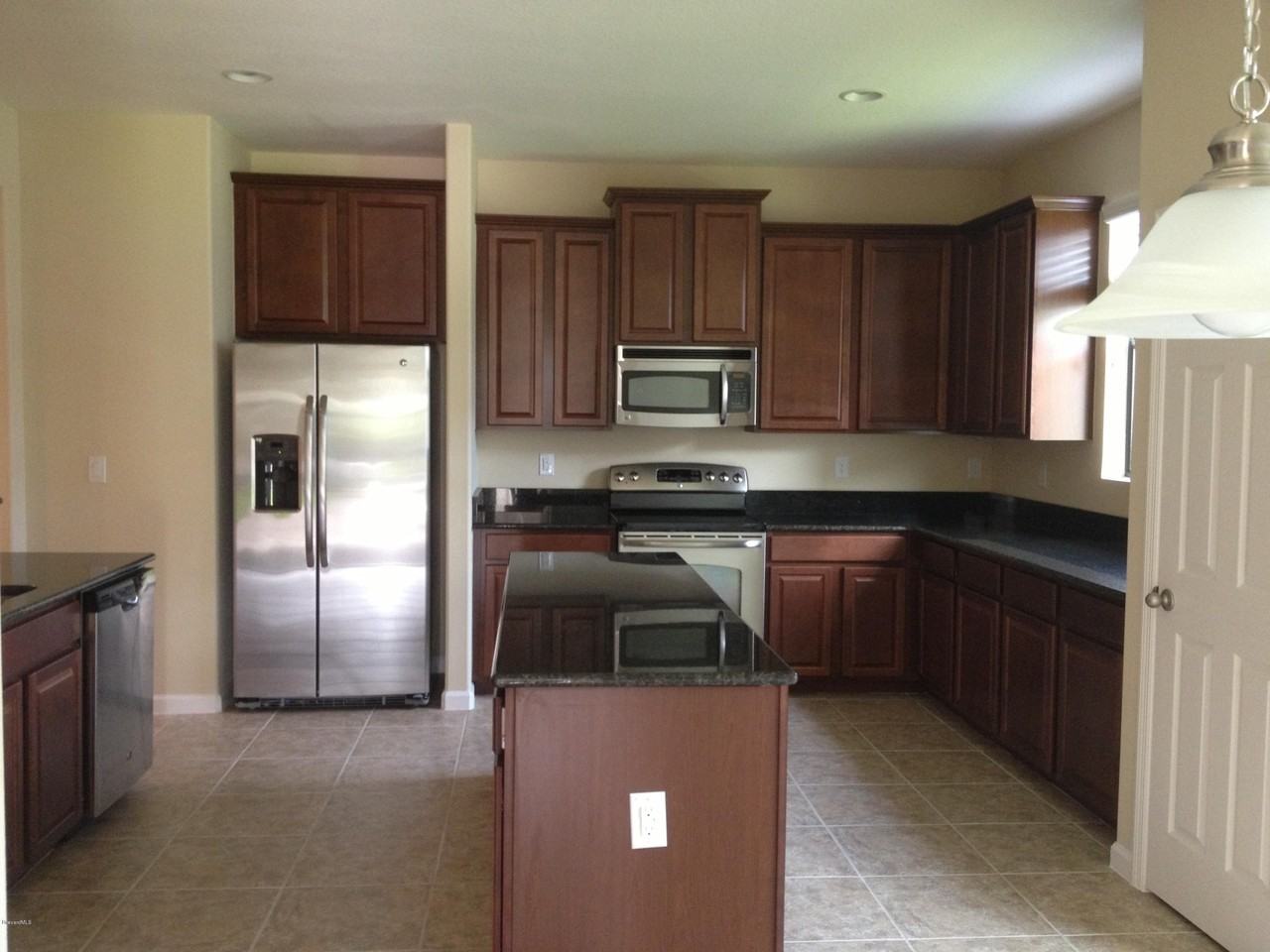 343 Adamo Way - Photo 4 of 10