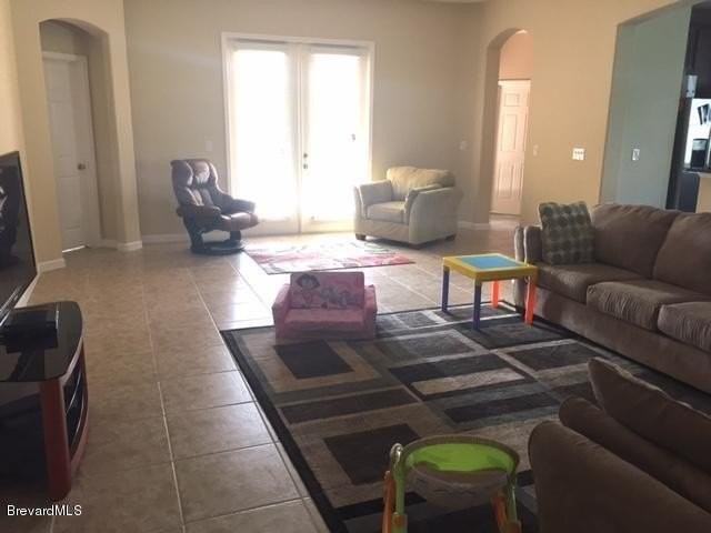 343 Adamo Way - Photo 5 of 10