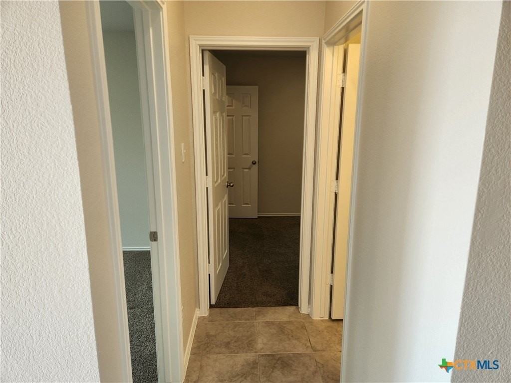 8940 Ranger Summit Rd - Photo 4 of 19