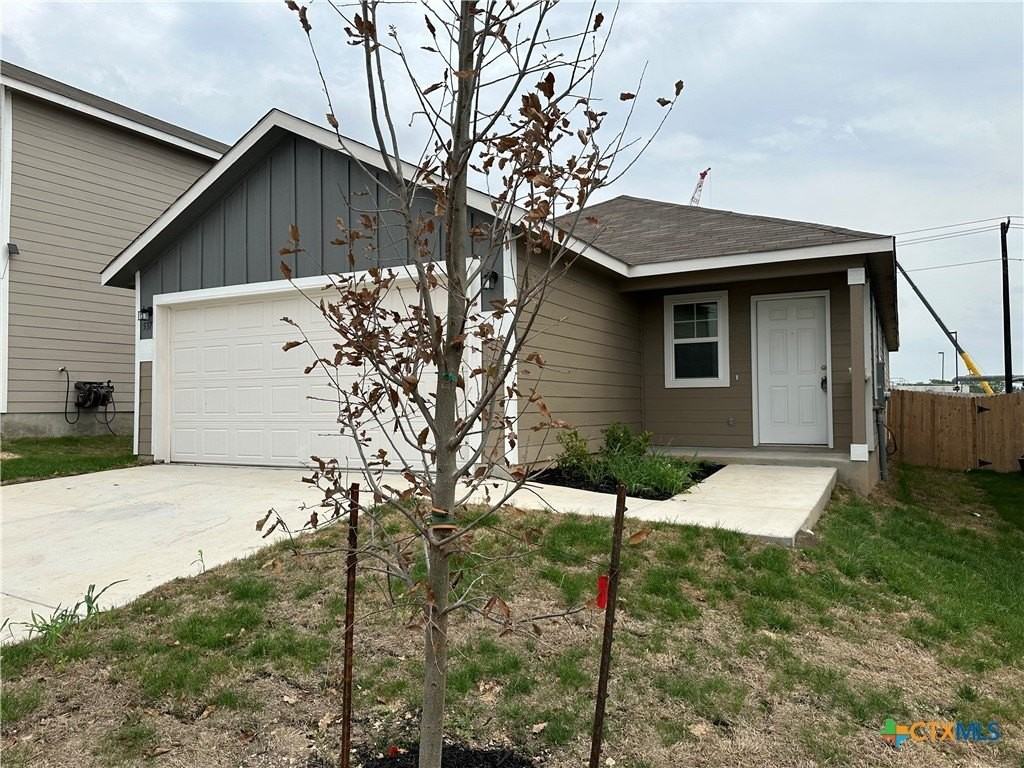 537 Autumn Blaze - Photo 2 of 22