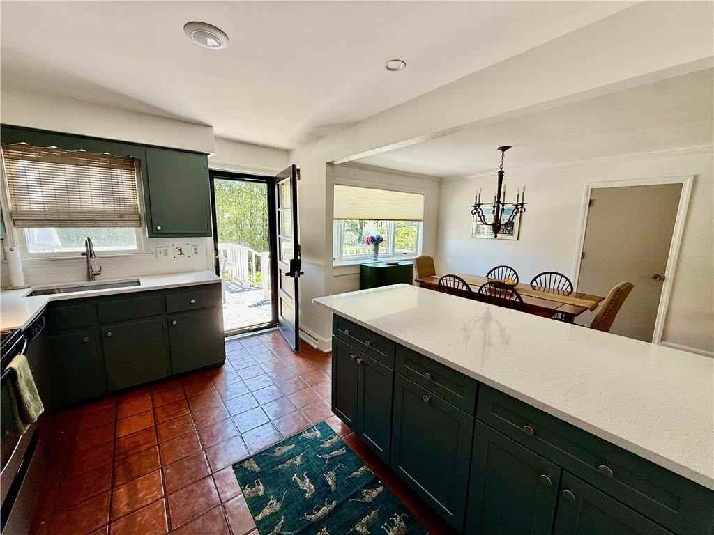 8 Mccormick Rd - Photo 4 of 14