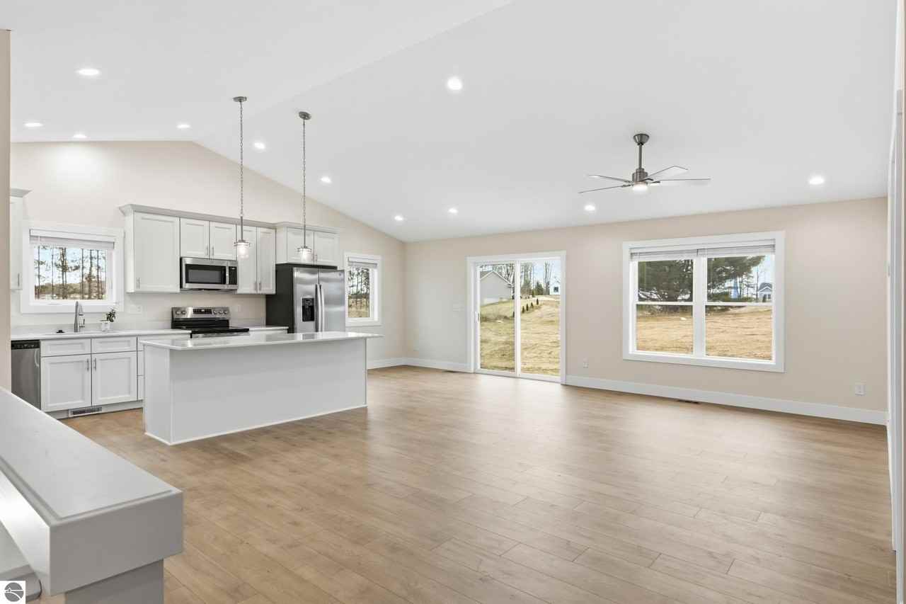 4499 La Marche Cir - Photo 3 of 25