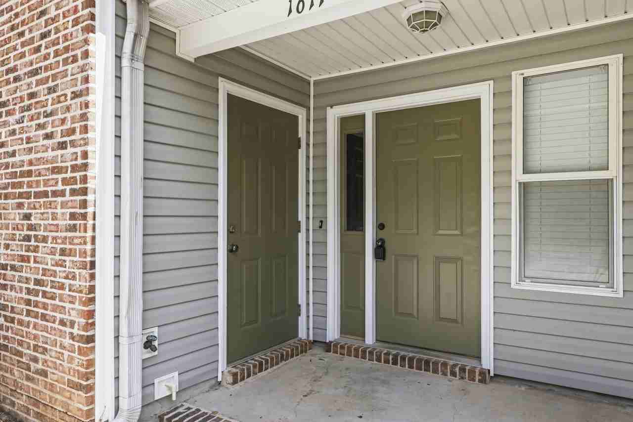 1611 Quazar Rd - Photo 5 of 28