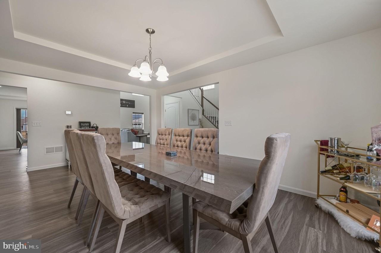 486 W Birdie Ln - Photo 4 of 22