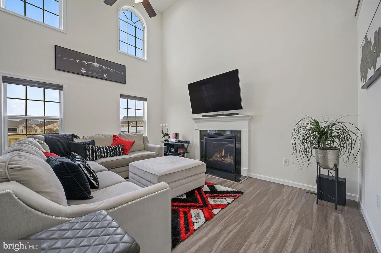 486 W Birdie Ln - Photo 5 of 22