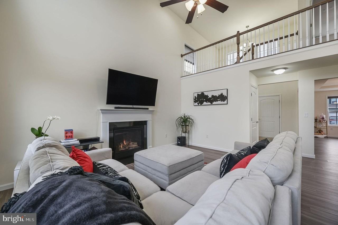 486 W Birdie Ln - Photo 6 of 22