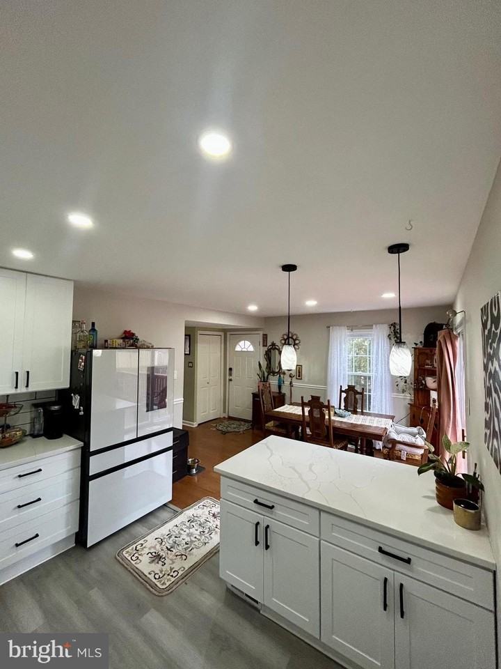 1007 Cape Splitt Harbour - Photo 2 of 17