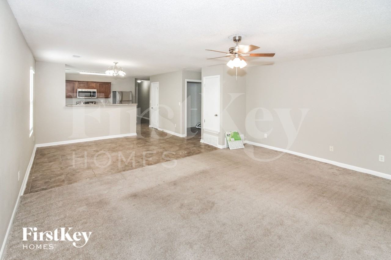 4628 Sweet Whisper Ln - Photo 2 of 16