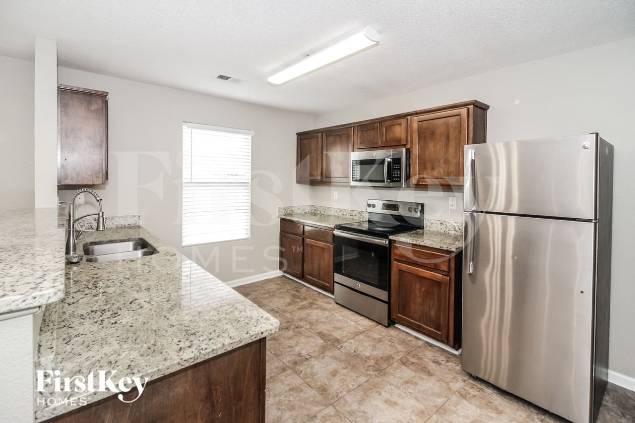 4628 Sweet Whisper Ln - Photo 6 of 16