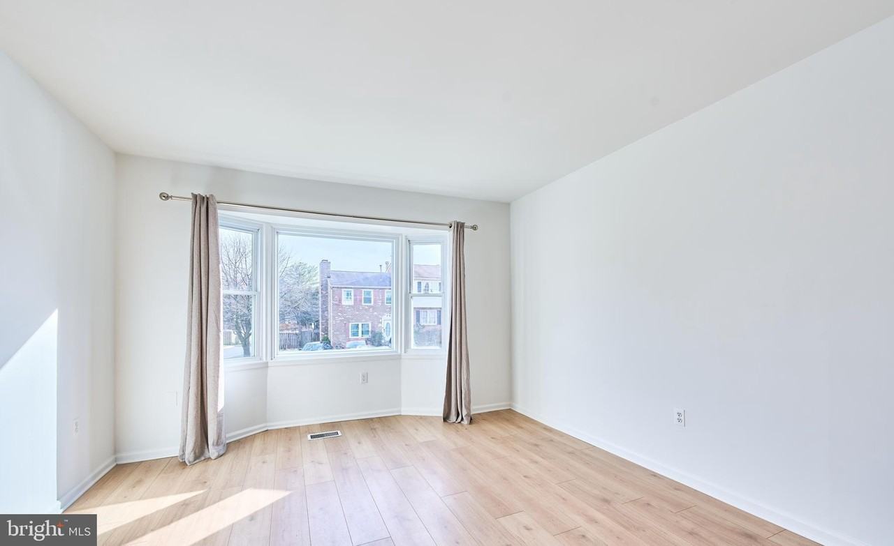 5 Briarstone Ln - Photo 4 of 26