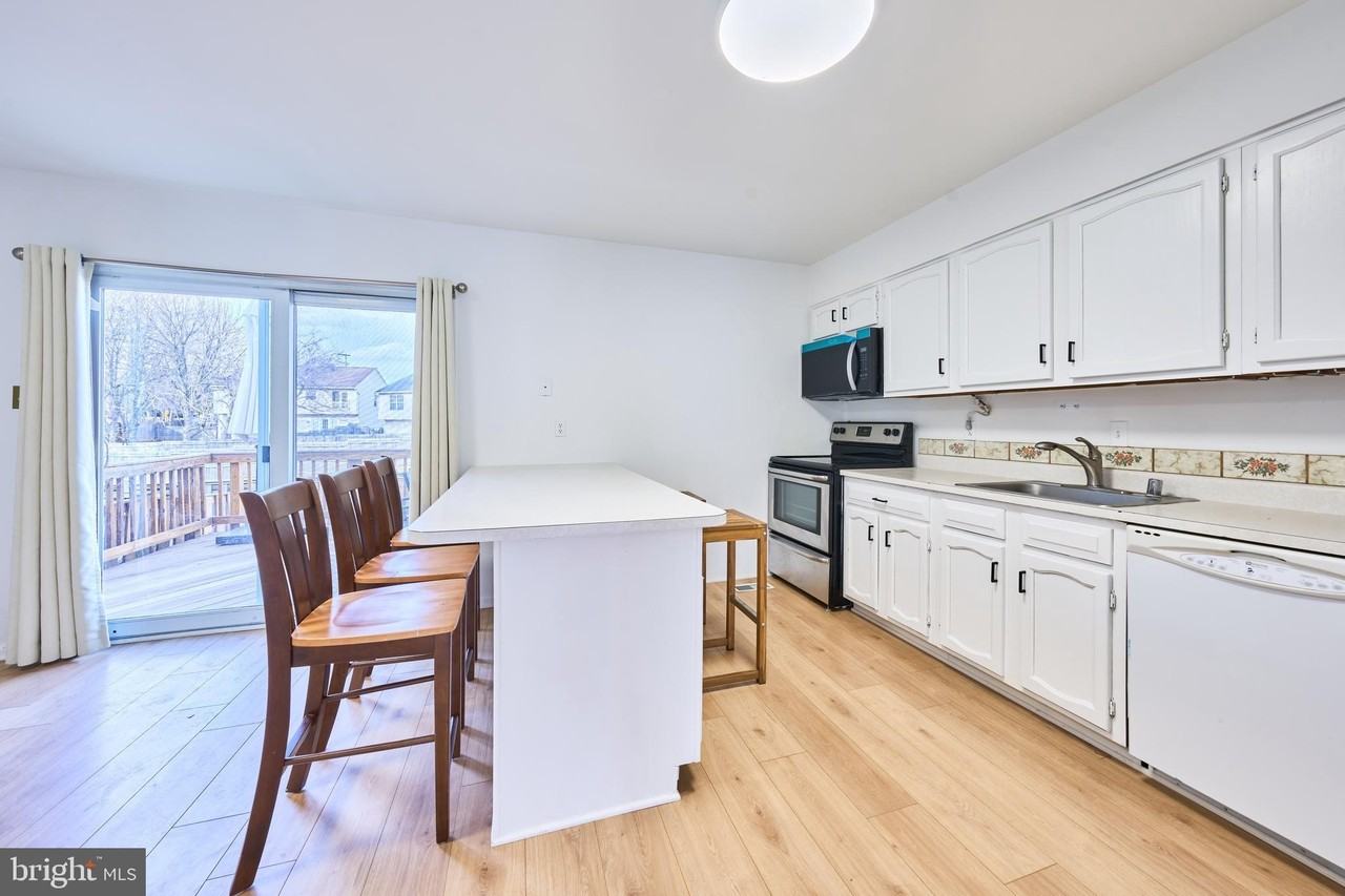 5 Briarstone Ln - Photo 7 of 26