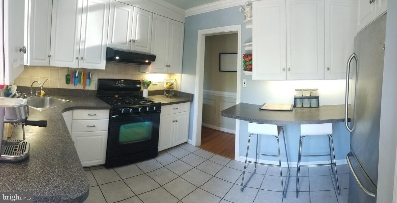 2208 Osborn Dr - Photo 3 of 43