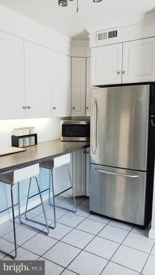 2208 Osborn Dr - Photo 6 of 43