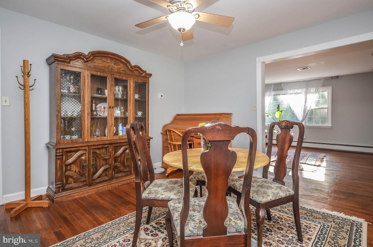 9801 Belhaven Rd - Photo 6 of 32