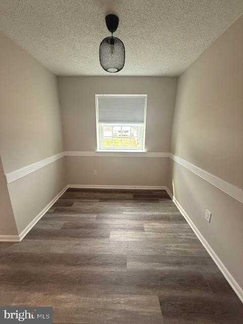 3303 Valley Dr #3303 - Photo 5 of 12