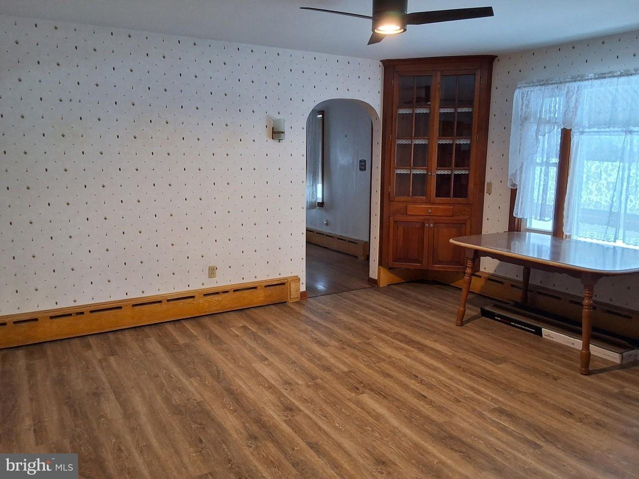 130 Fairland Rd - Photo 6 of 22