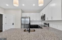 624 Main St Apt 205 - Photo 1 of 1