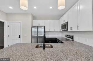 624 Main St Apt 205 - Photo 1 of 1