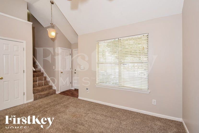 2332 Rambling Way - Photo 6 of 16