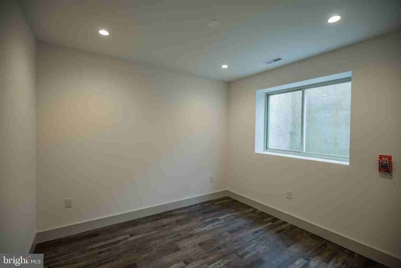 3716 Haverford Ave Apt 2f - Photo 7 of 13