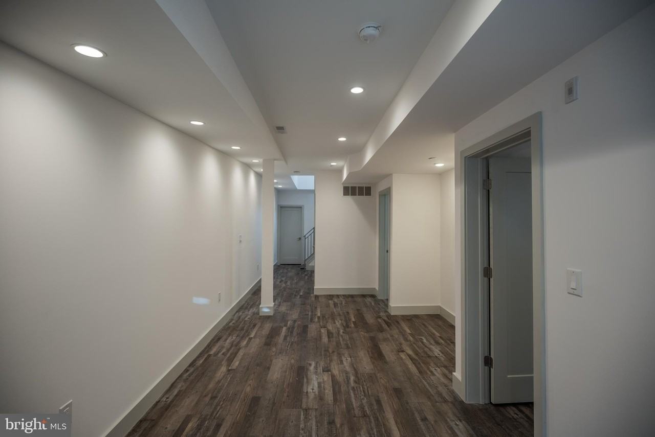 3716 Haverford Ave Apt 3f - Photo 5 of 13