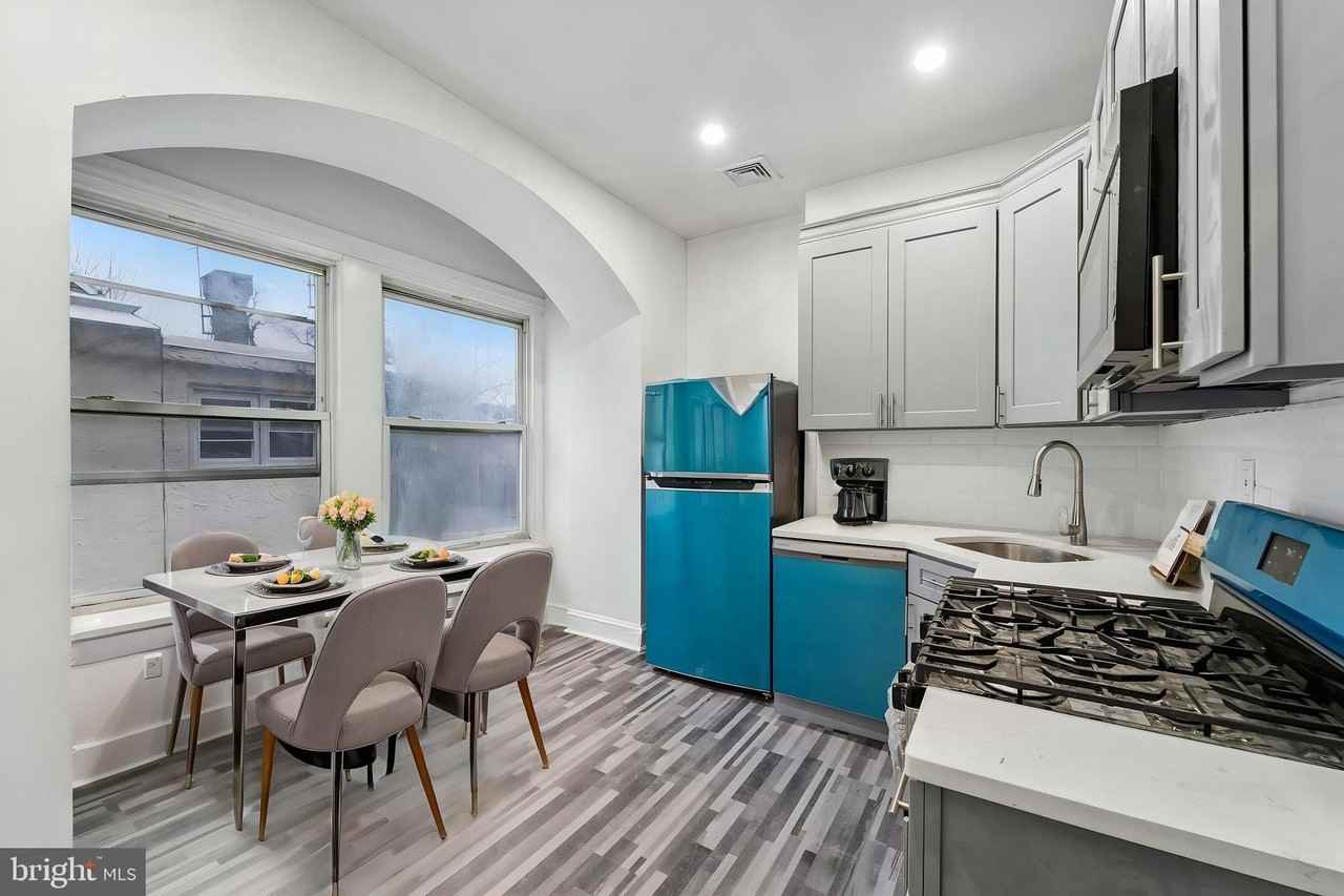 79 E High St #2 - Photo 3 of 17