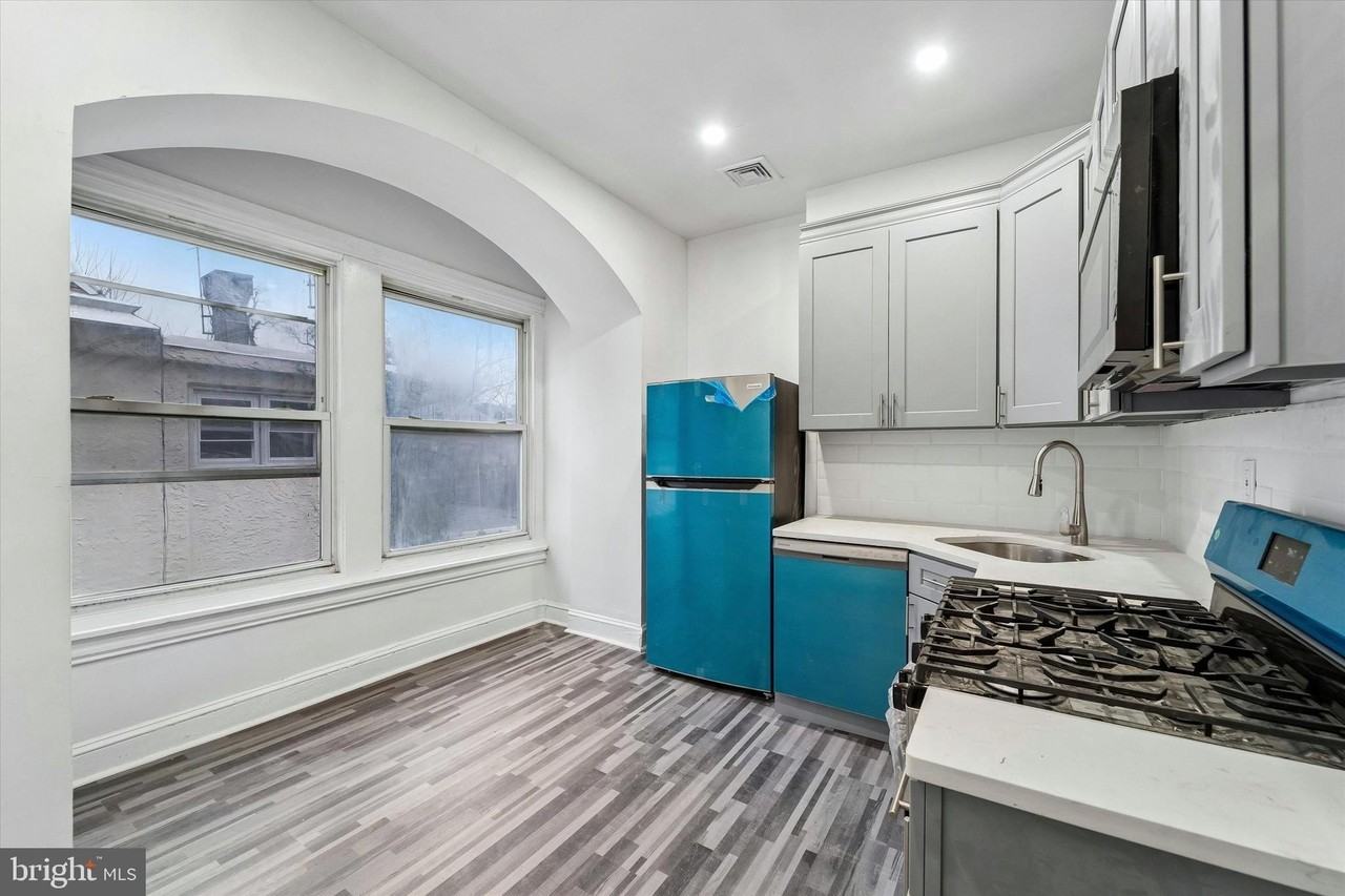 79 E High St #2 - Photo 4 of 17