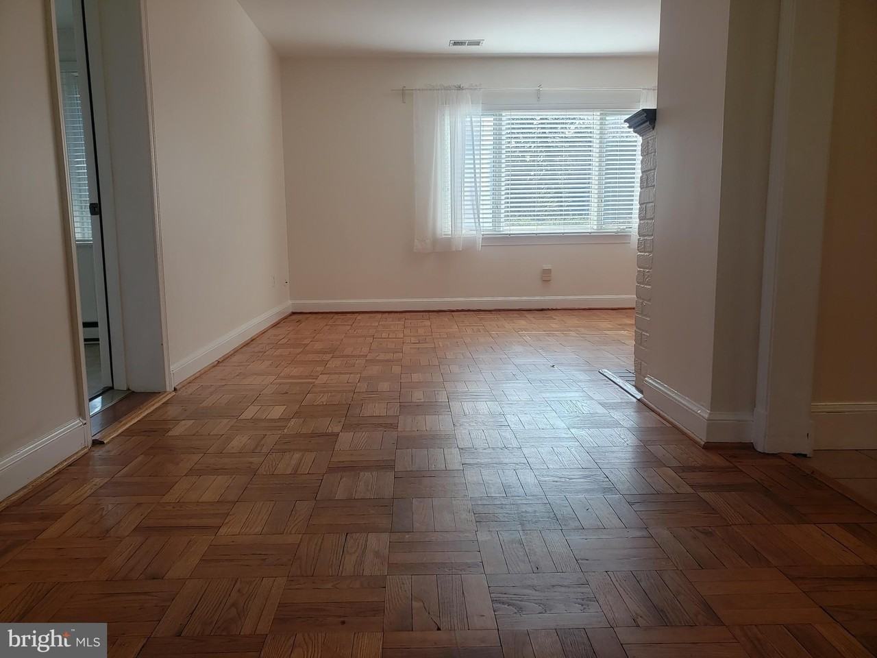 4969 34th St N - Photo 5 of 23