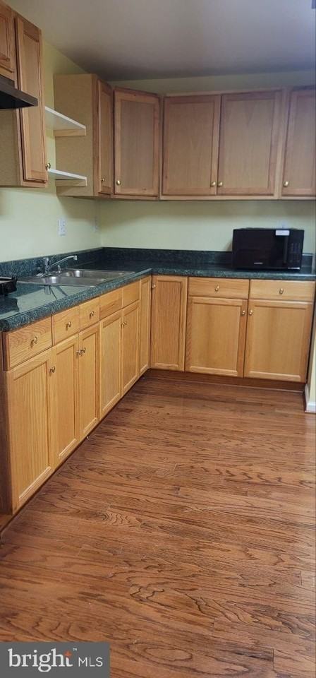 5076 Highbourne Ln - Photo 7 of 16