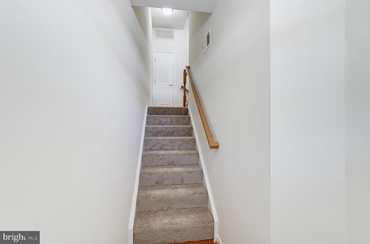 25767 Double Bridle Ter - Photo 4 of 45