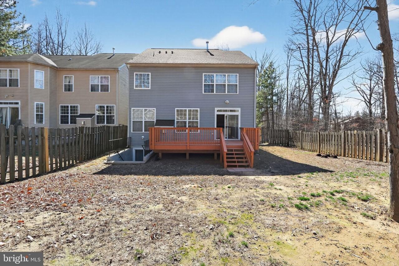 15220 Lord Culpeper Ct - Photo 5 of 34